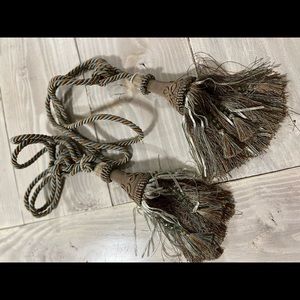 Beautiful Green/Copper Tie Back Tassels New - Never used